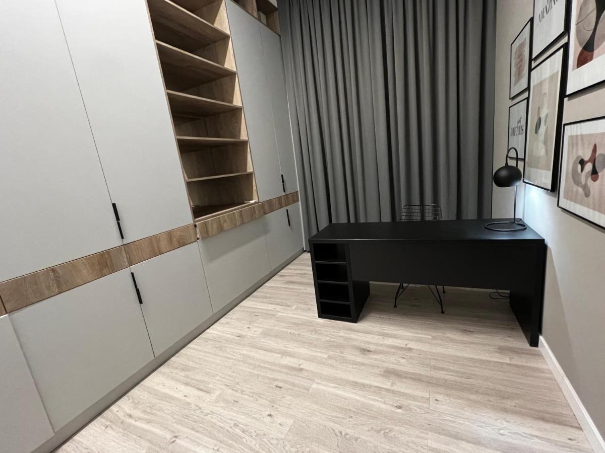 Four Bedroom Apartment, Old Town Bucureşti Ngoại thất bức ảnh